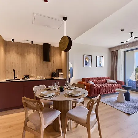 - Baltic Loft Апартаменты